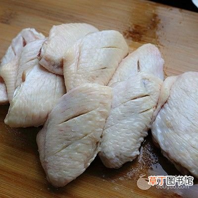 可乐鸡翅怎么烧最好吃 可乐鸡翅的做法