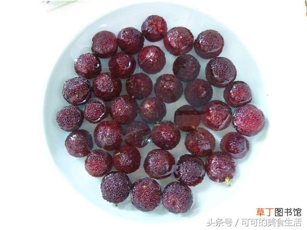 杨梅汁的做法 教你简单三步做出酸甜杨梅汁