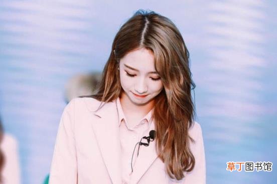 她为什么在韩国不火回国后却火了呢 孟美岐怎么出道的