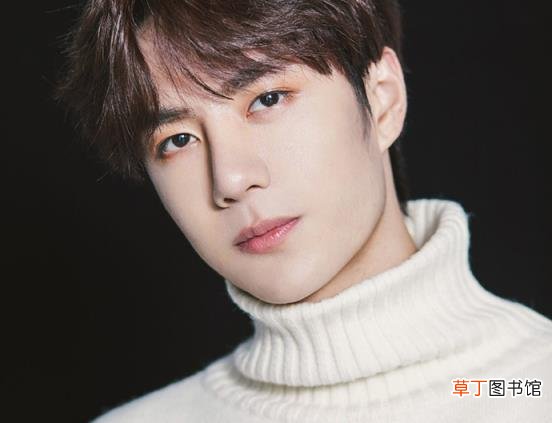 孟美岐在国外人气如何 孟美岐王一博什么关系