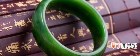 玻璃种翡翠每克价格 玻璃种翡翠每克价格介绍