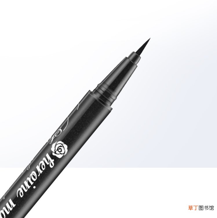画眼线不晕染的小窍门