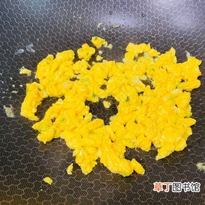 香菇炒鸡蛋 香菇炒鸡蛋的好吃美味做法