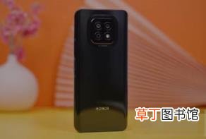 荣耀play5活力版是不是5G手机?