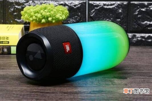 jbl220是HiFi级吗