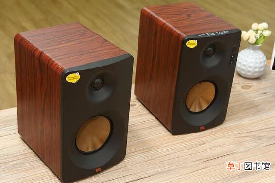 jbl220是HiFi级吗