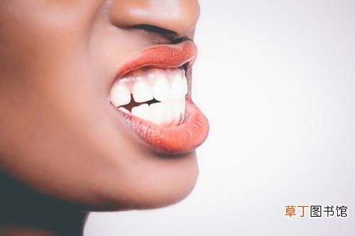 做梦梦见流鼻血什么意思