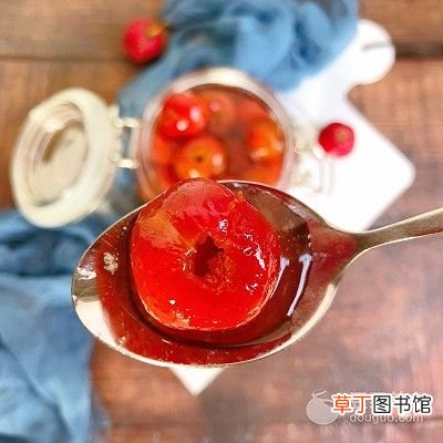 山楂罐头家庭自制法 自制山楂罐头的做法
