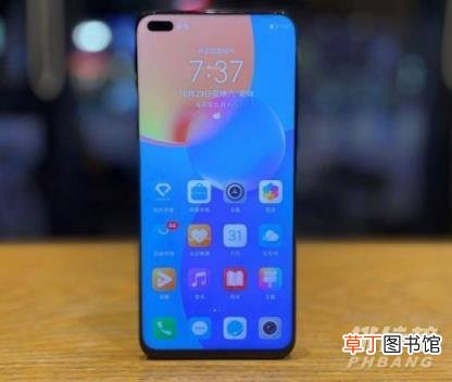 荣耀Play5活力版是曲面屏吗?荣耀Play5活力版是不是曲面屏