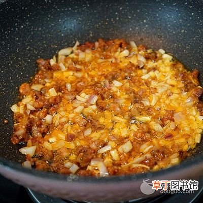 腊肠炒饭 腊肠炒饭的做法