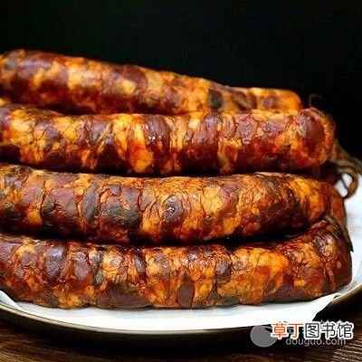 腊肠炒饭 腊肠炒饭的做法