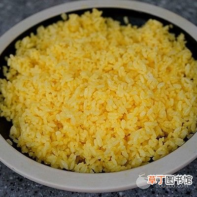 腊肠炒饭 腊肠炒饭的做法