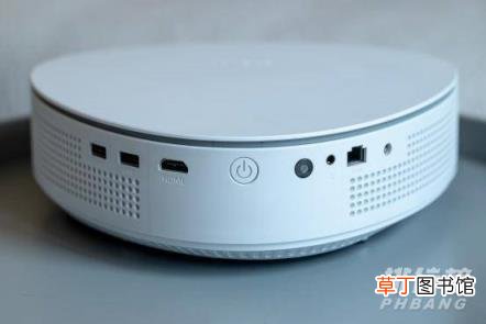 极米z6x和坚果G9投影哪个好?极米z6x和坚果G9对比评测