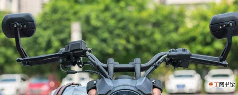 骑车后视镜怎么调比较好