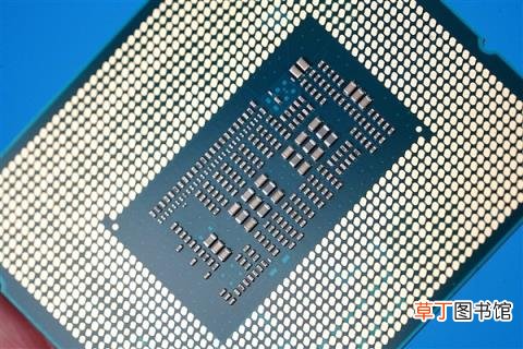 终于迎来新一代旗舰U！Intel i9-12900K处理器开箱图赏
