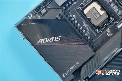 Inte 12代酷睿座驾！技嘉Z690 AORUS MASTER主板图赏