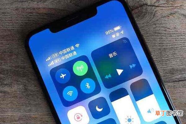 xr能双卡双待吗
