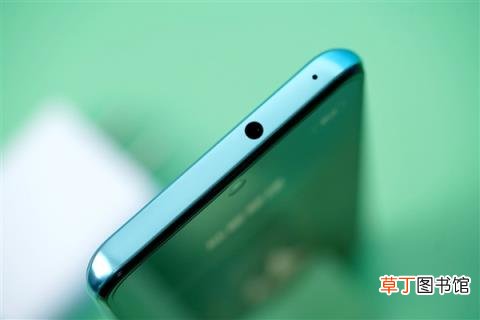 120Hz高刷+5000大电池 vivo T1电光青图赏