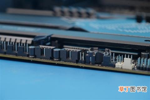 12代酷睿标杆坐骑！华硕ROG MAXIMUS Z690 HERO主板图赏