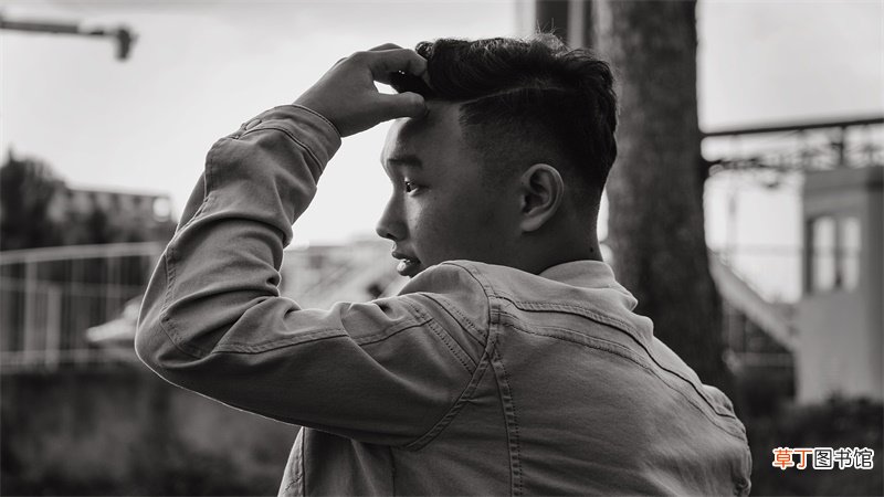 频繁梦到前男友什么意思