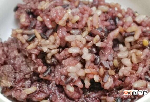 三色糙米饭怎么做 三色糙米饭的营养价值