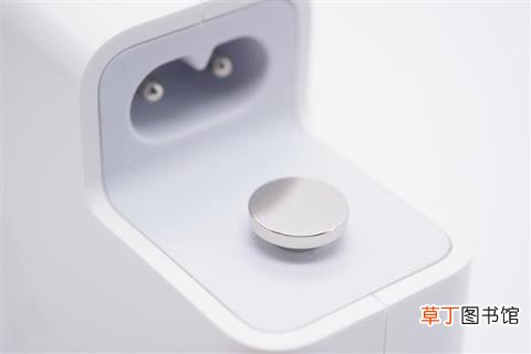 苹果140W氮化镓充电器深度拆解：一如既往的高