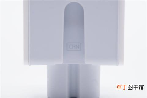 苹果140W氮化镓充电器深度拆解：一如既往的高