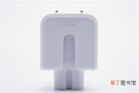 苹果140W氮化镓充电器深度拆解：一如既往的高