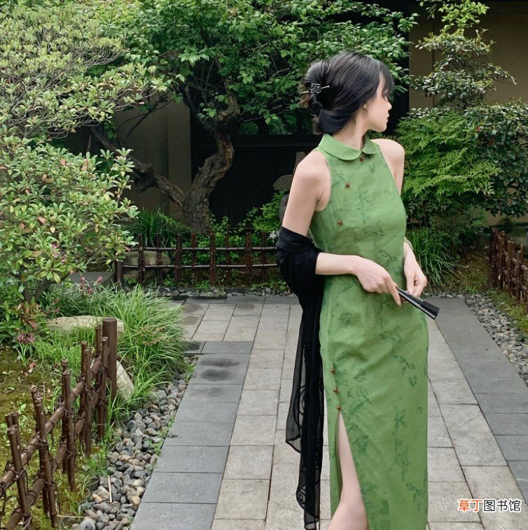 穿旗袍的发型