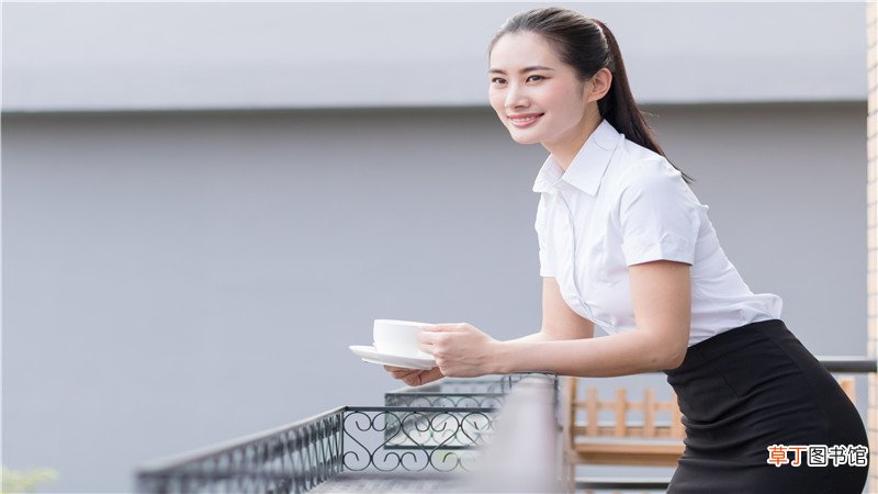 白衣服发黄怎么洗白