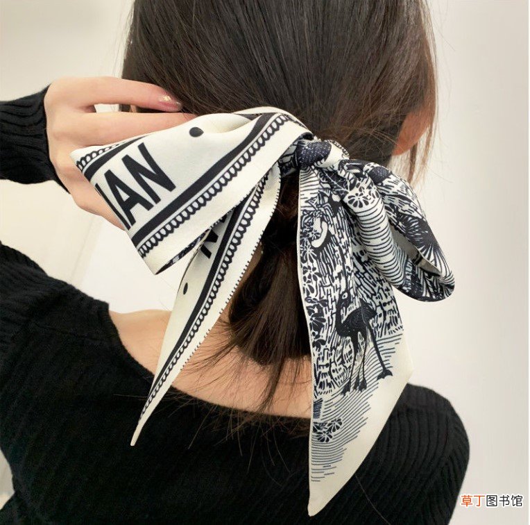 丝巾的系法