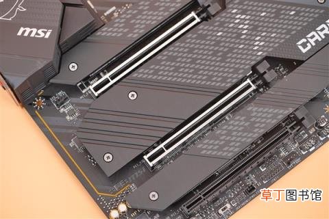 12代酷睿“座驾”！微星MPG Z690 CARBON WIFI暗黑主板图赏