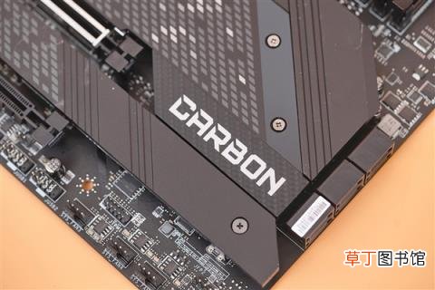 12代酷睿“座驾”！微星MPG Z690 CARBON WIFI暗黑主板图赏