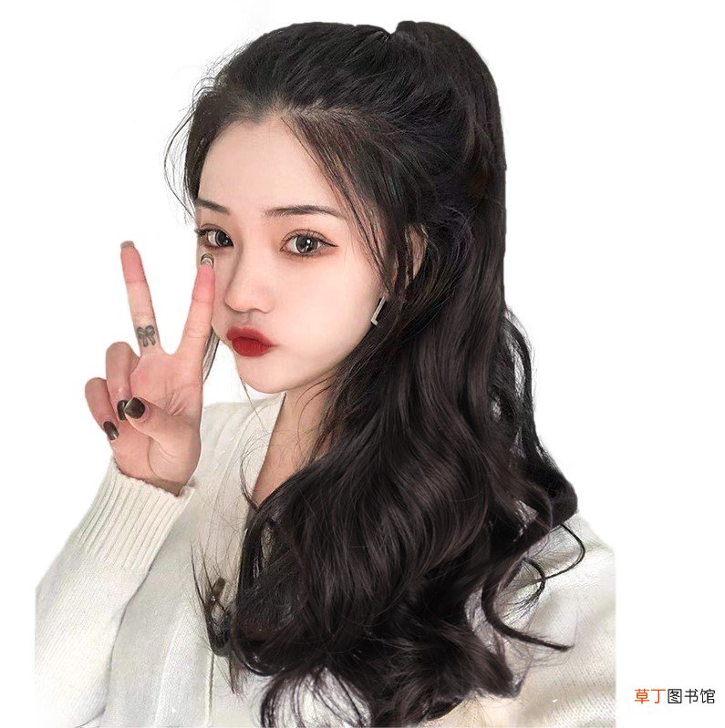 女生发型简单漂亮扎法