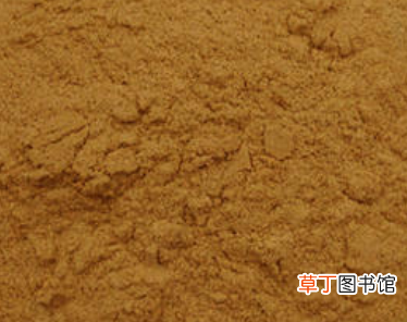 小黄瓜水 如何自制（DIY)清爽小黄瓜爽肤水？