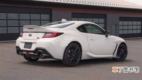 17.74万！丰田GR 86海外开卖：水平对置+后驱