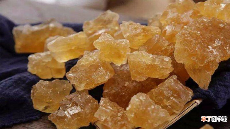 红色冰糖和白色冰糖的区别是什么