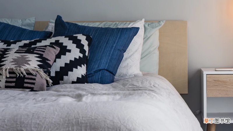 学校单人床被子尺寸是多少