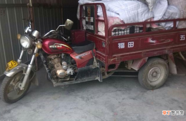 摩托车排量cc是什么  摩托车200CC的排量