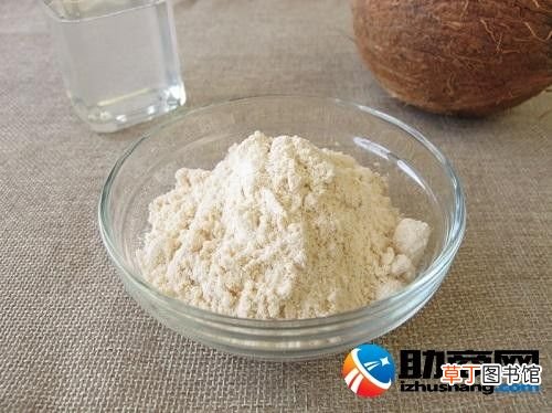 喝椰子粉有什么好处 椰子粉的功效和作用有哪些？