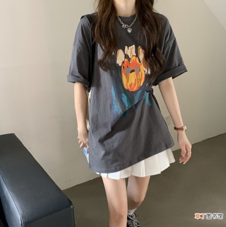领口太大怎么缩小领口缝法