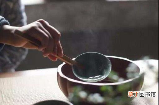 赞美茶的诗句经典语录 与茶有关的诗句名言