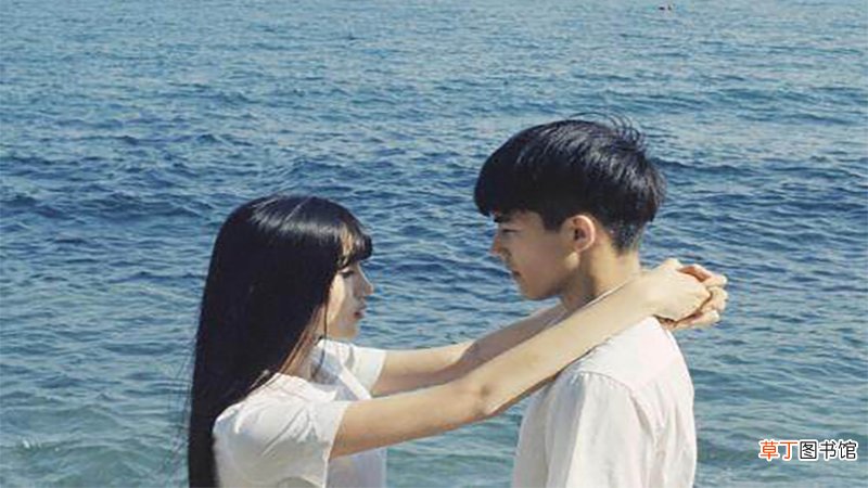 闷骚型男生什么特点