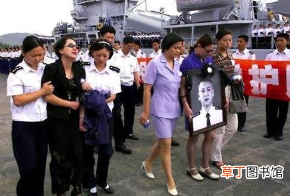 纪念“海空卫士”王伟烈士 中国四月一号是什么节日