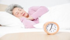 梦见水中有鱼是什么意思 梦见水中有鱼有什么预兆