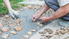 梦到修路的施工现场是什么意思 梦到修路的施工现场有什么预兆