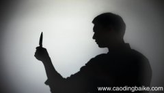 梦见有人抓我但没抓到是什么意思 梦见有人抓我但没抓到有什么