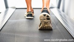 女人梦见白鞋是什么意思 女人梦见白鞋有什么预兆