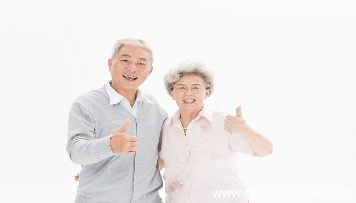 女人梦见顶部头发白了是什么意思 女人梦见顶部头发白了有什么预兆