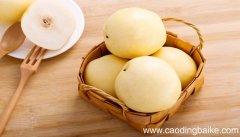 女人梦见吃梨是什么意思 女人梦见吃梨有什么预兆